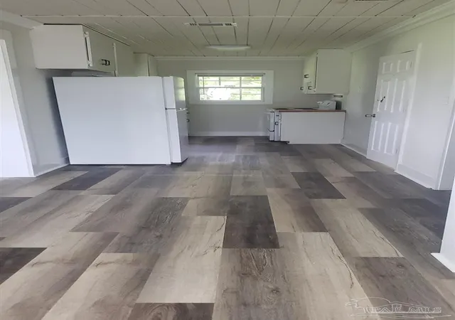 2nd image of 2303 W Brainerd St, Pensacola, FL 32505 | MLS# 669149
