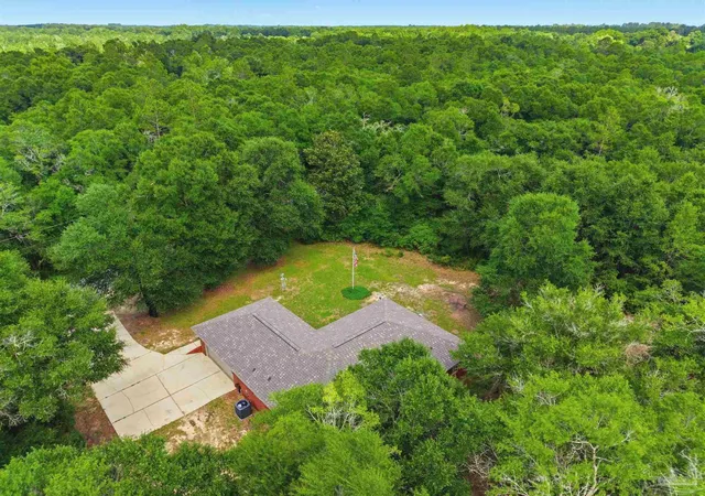 3rd image of 4526 Bryant Bridge Rd, Holt, FL 32564 | MLS# 685426
