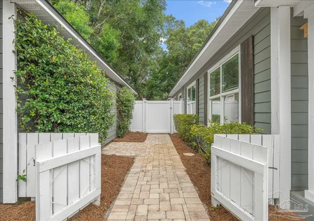 3rd image of 1605 E Avery St, Pensacola, FL 32503 | MLS# 683717