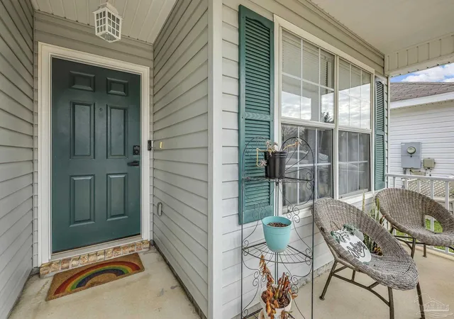 Photo 3 of Single family home for sale at 810 Hanover Dr, Pensacola, FL 32526 | MLS# 677521 | Listing updated on 2026-07-30
