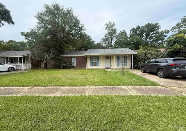 Photo 2 of Single family home for sale at 704 Brk Meadow Ln, Pensacola, FL 32514 | MLS# 684304 | Listing updated on 2026-07-29