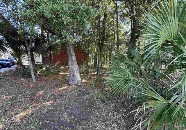 2nd image of 3298 Summit Blvd #1, Pensacola, FL 32503 | MLS# 672511