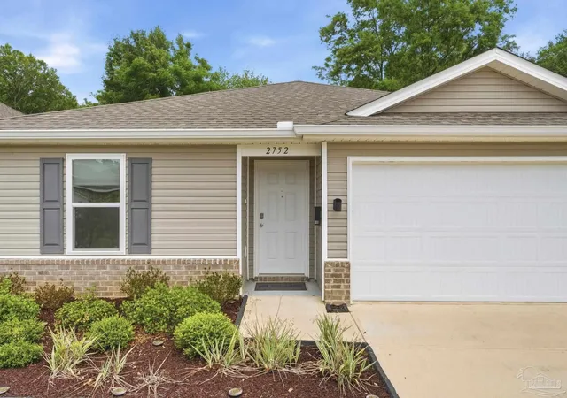 Photo 3 of Single family home for sale at 2752 Savannah Michelle Ln, Pensacola, FL 32534 | MLS# 681534 | Listing updated on 2026-08-31