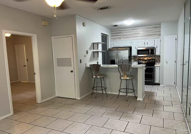 2nd image of 501 E Burgess Rd, Pensacola, FL 32504