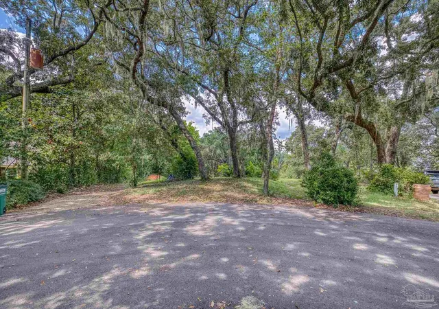 Photo 2 of Land for sale at 421 Canterbury Ln, Gulf Breeze, FL 32561 | MLS# 671844 | Listing updated on 2026-03-26