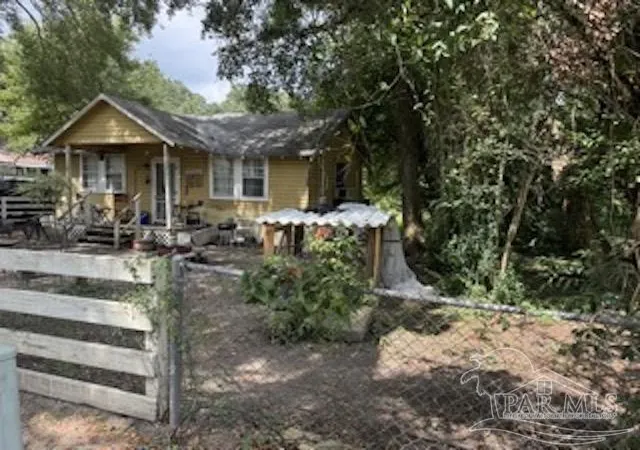 5th image of 2816 W Lloyd St, Pensacola, FL 32505 | MLS# 671719