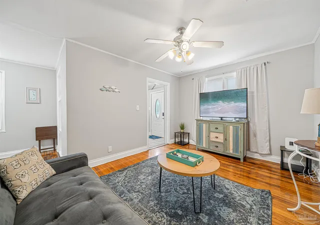 4th image of 619 W Sunset Ave, Pensacola, FL 32507 | MLS# 664172
