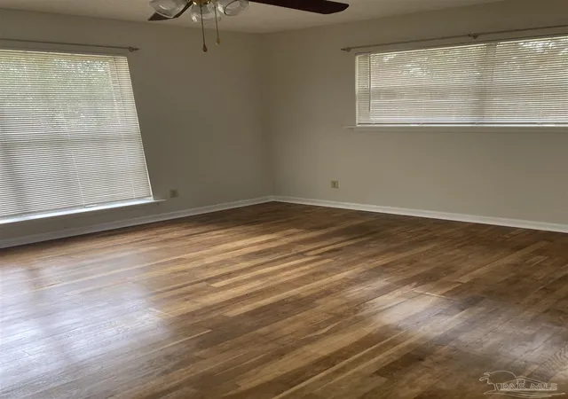 Photo 3 of Single family home for sale at 6001 Nashville Ave, Pensacola, FL 32526 | MLS# 683767 | Listing updated on 2026-09-18