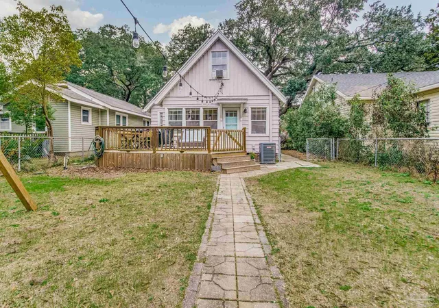 4th image of 1519 E Avery St, Pensacola, FL 32503 | MLS# 685432