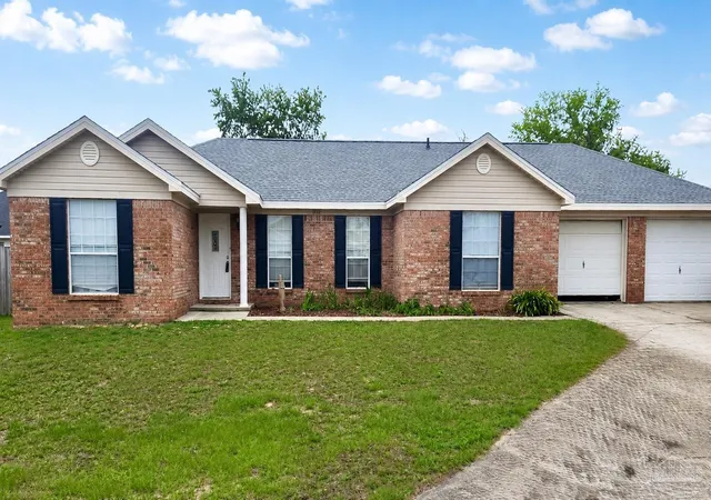 Photo 1 of Single family home for sale at 4342 Lorraine Ct, Gulf Breeze, FL 32563 | MLS# 681833 | Listing updated on 2026-07-23