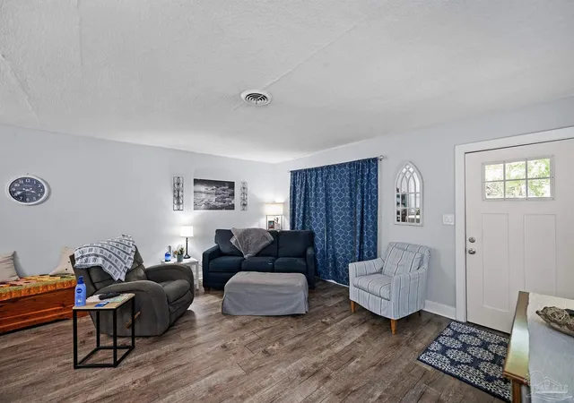 Photo 3 of Single family home for sale at 5355 Saratoga Ave, Milton, FL 32570 | MLS# 685565 | Listing updated on 2026-08-30