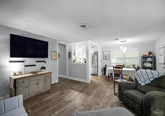 Photo 4 of Single family home for sale at 5355 Saratoga Ave, Milton, FL 32570 | MLS# 685565 | Listing updated on 2026-08-30