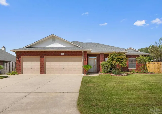 Photo 1 of Single family home for sale at 6018 Patch Ln, Pensacola, FL 32526 | MLS# 681324 | Listing updated on 2026-08-15