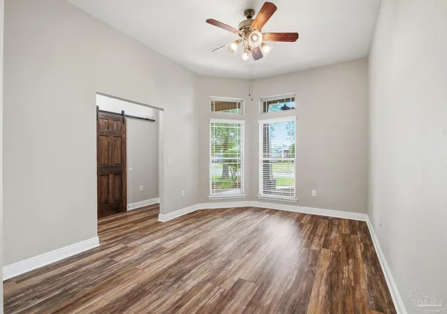 Photo 3 of Single family home for sale at 5661 Cane Syrup Cir, Milton, FL 32571 | MLS# 683372 | Listing updated on 2026-08-11