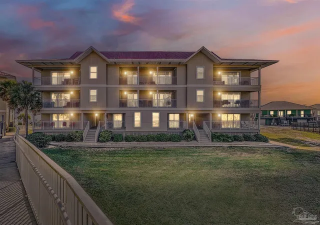 3rd image of 7476 Sunset Harbor Dr #423, Navarre, FL 32566 | MLS# 673786