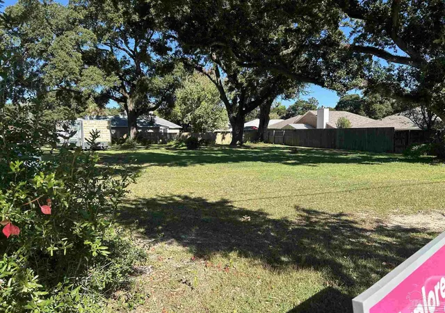 Photo 1 of Sale Pending at 4000 Creighton Rd, Pensacola, FL 32504 | MLS# 673312 | Listing updated on 2026-01-02