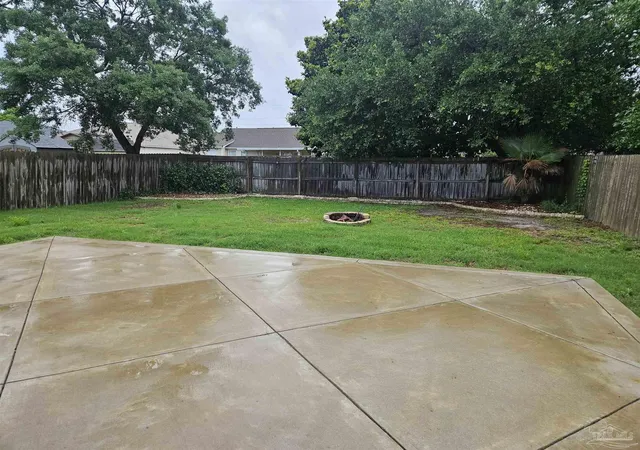 Photo 3 of Single family home for sale at 2436 Gulf Breeze Ave, Pensacola, FL 32507 | MLS# 682438 | Listing updated on 2026-09-12