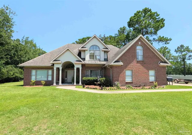 image of 5325 Pale Moon Dr, Pensacola, FL 32507 | MLS# 685266