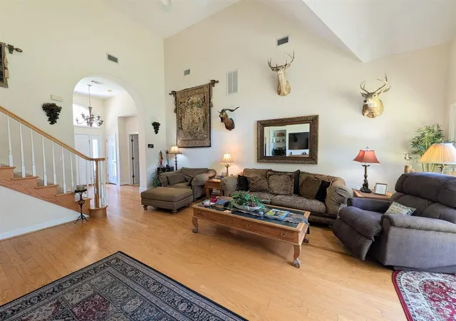 image of 5325 Pale Moon Dr, Pensacola, FL 32507 | MLS# 685266