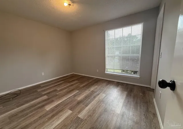 5th image of 408 Shadow Way Ln, Pensacola, FL 32506 | MLS# 683187