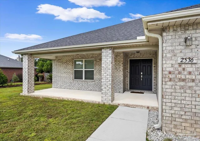 Photo 2 of Single family home for sale at 2536 Bluewater Dr, Navarre, FL 32566 | MLS# 688310 | Listing updated on 2026-09-03