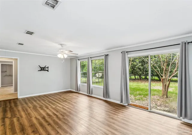 Photo 3 of Single family home for sale at 702 N 49th Avenue, Pensacola, FL 32506 | MLS# 683921 | Listing updated on 2026-09-09
