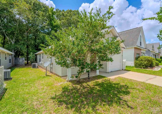 Photo 3 of Single family home for sale at 1145 Sweetbriar St, Cantonment, FL 32533 | MLS# 683596 | Listing updated on 2026-08-03