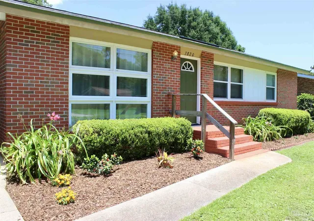 2nd image of 3820 Whispering Pines Dr, Pensacola, FL 32504 | MLS# 685144