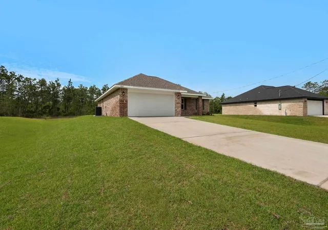 Photo 4 of Single family home for sale at 7957 Twin Lake Dr, Milton, FL 32583 | MLS# 688107 | Listing updated on 2026-09-27
