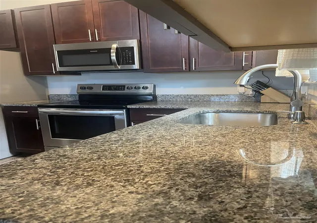 5th image of 2012 W Government St, Pensacola, FL 32502 | MLS# 668088