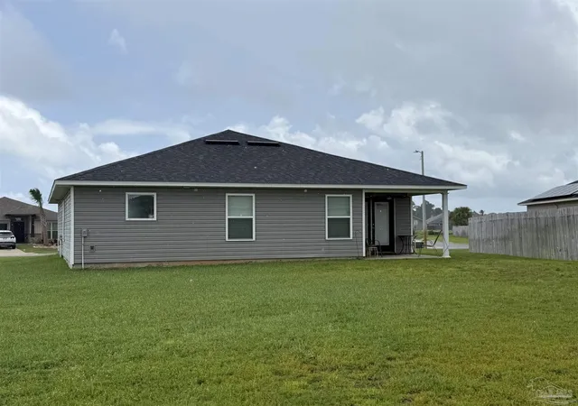 Photo 4 of Single family home for sale at 6254 Redberry Dr, Gulf Breeze, FL 32563 | MLS# 684440 | Listing updated on 2026-08-29