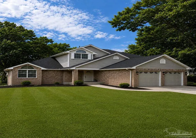 Photo 1 of Single family home for sale at 3435 Maikai Dr, Pensacola, FL 32526 | MLS# 687833 | Listing updated on 2026-09-15