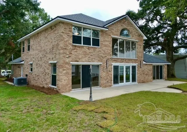 Photo 2 of Single family home for sale at 3435 Maikai Dr, Pensacola, FL 32526 | MLS# 687833 | Listing updated on 2026-09-15