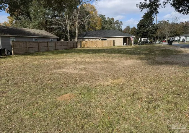 Homes for sale in Pensacola, FL | 8411 Cherry Ave, Pensacola, FL 32534 | MLS# 675373