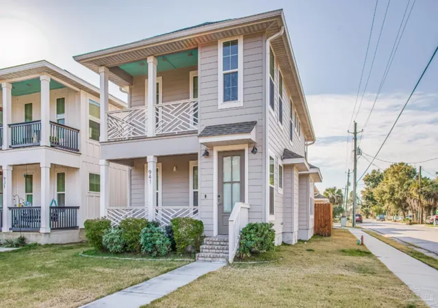 2nd image of 941 W Wright St, Pensacola, FL 32501 | MLS# 676961