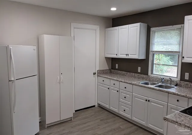 3rd image of 8320 Binkley St, Pensacola, FL 32514 | MLS# 683322