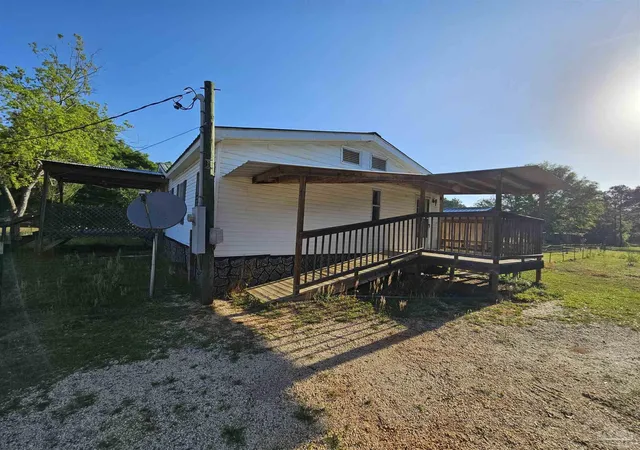 5th image of 5300 Persimmon Hollow Rd, Milton, FL 32583 | MLS# 681431