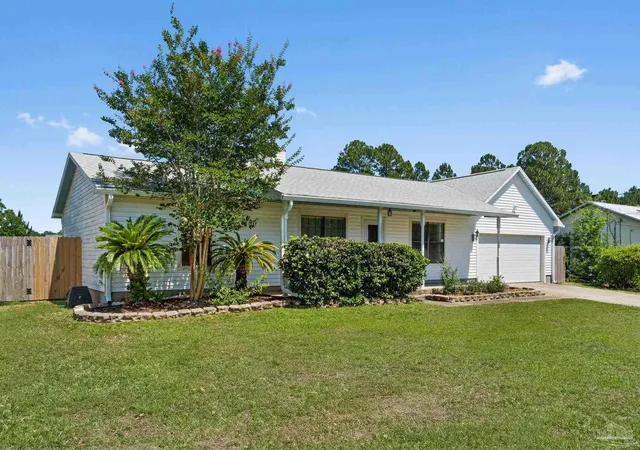 Photo 3 of Sale Pending at 2206 Frontera St, Navarre, FL 32566 | MLS# 684565 | Listing updated on 2026-09-14
