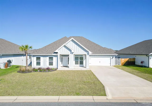 Photo 2 of Single family home for sale at 6242 Jenks Dr, Gulf Breeze, FL 32563 | MLS# 680111 | Listing updated on 2026-09-17