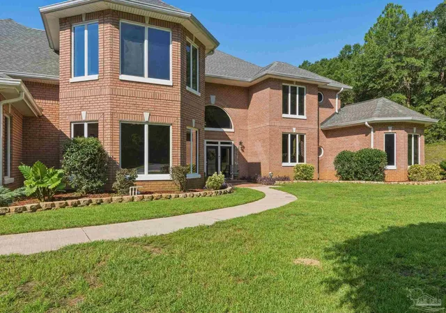 Photo 2 of Mansion for sale at 3540 Buckhorn Rd, Crestview, FL 32539 | MLS# 688130 | Listing updated on 2026-08-27