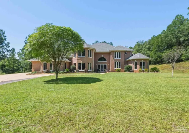 Photo 4 of Single family home for sale at 3540 Buckhorn Rd, Crestview, FL 32539 | MLS# 688130 | Listing updated on 2026-08-27