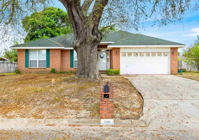 Photo 1 of Single family home for sale at 7191 Rampart Way, Pensacola, FL 32505 | MLS# 681010 | Listing updated on 2026-09-17