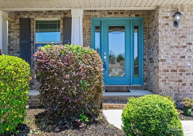 Photo 2 of Single family home for sale at 3024 Enclave Ct, Gulf Breeze, FL 32563 | MLS# 683802 | Listing updated on 2026-09-16