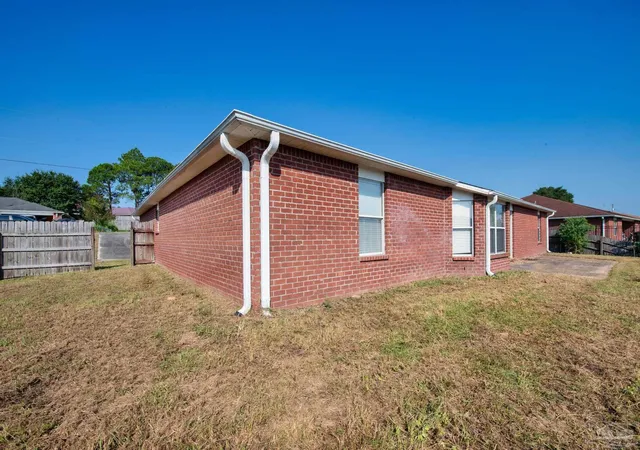 Photo 32 of Single family home for sale at 226 Trish Dr, Crestview, FL 32536 | MLS# 688006 | Listing updated on 2026-08-25