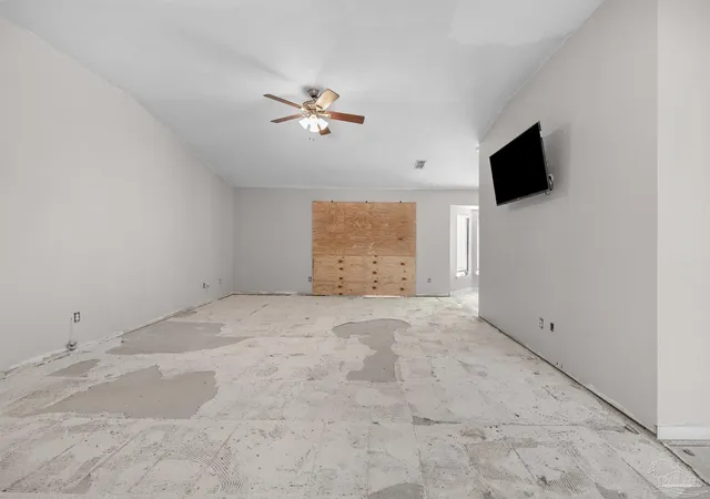 Photo 4 of Single family home for sale at 226 Trish Dr, Crestview, FL 32536 | MLS# 688006 | Listing updated on 2026-08-25