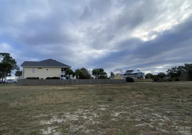 3rd image of 5627 Grande Lagoon Blvd, Pensacola, FL 32507 | MLS# 639842