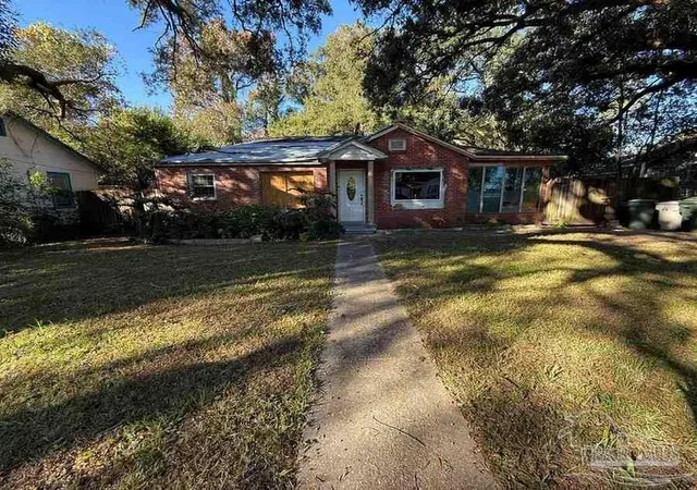 Homes for sale in Pensacola, FL | 3914 W Gadsden St, Pensacola, FL 32505 | MLS# 685343