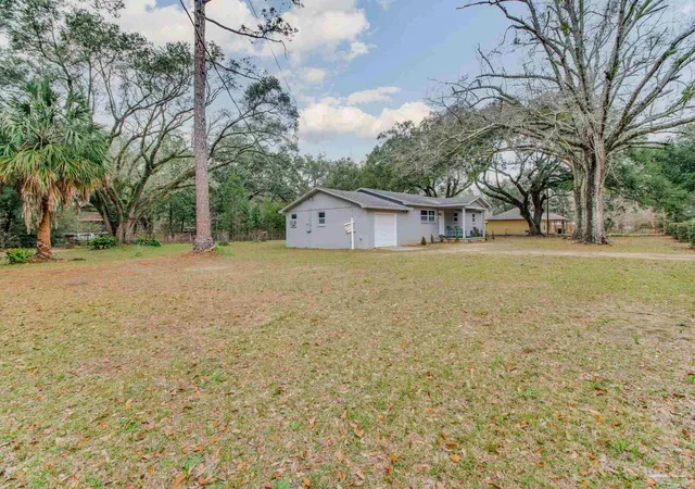 Photo 4 of Single family home for sale at 2063 Ryale Rd, Cantonment, FL 32533 | MLS# 659690 | Listing updated on 2026-10-07