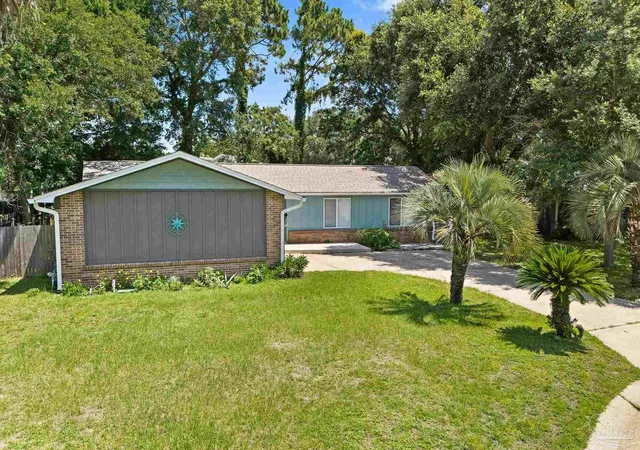 2nd image of 2558 Amberjack Ct, Pensacola, FL 32526 | MLS# 684287