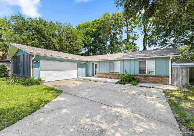 4th image of 2558 Amberjack Ct, Pensacola, FL 32526 | MLS# 684287